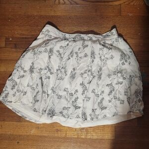 Skirt MEDIUM white with black printed flowers